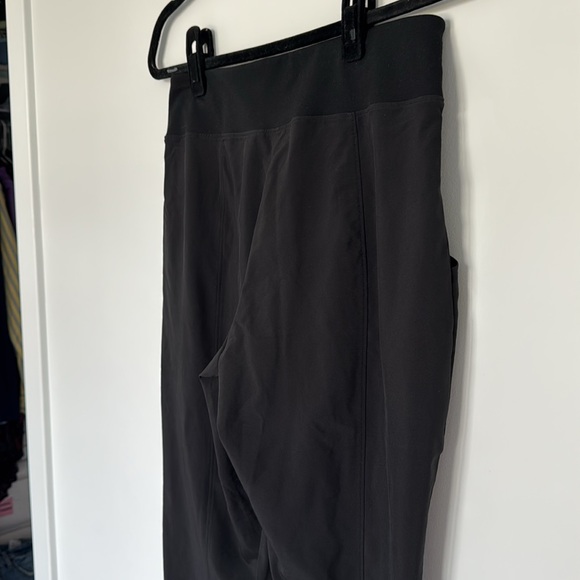 The North Face Women's Flashdry Cropped Pants, Black - Size S - Picture 6 of 6